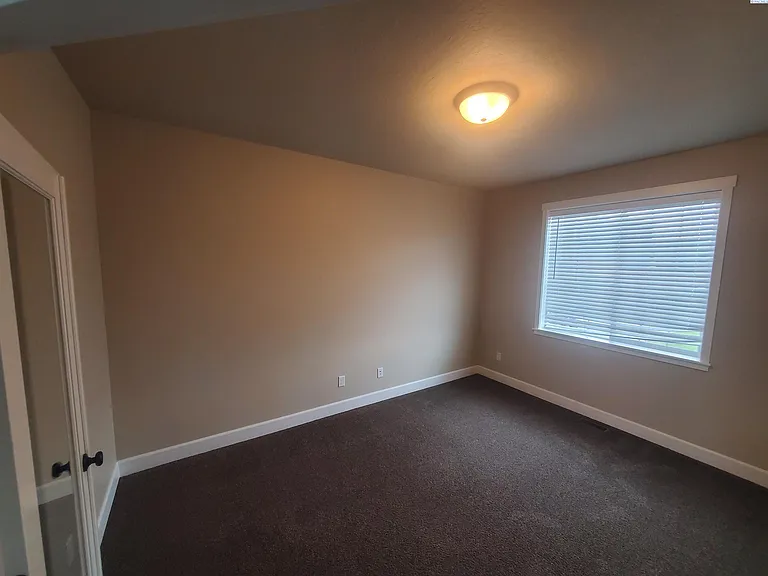 10260 W 18th Ct — Photo 10