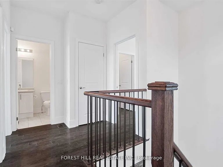 9144 Bathurst St — Photo 21