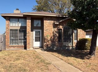 425 Horse Shoe Bnd, Mesquite, TX 75149