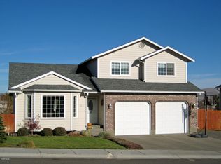 61 Lyle Loop, Selah, WA 98942