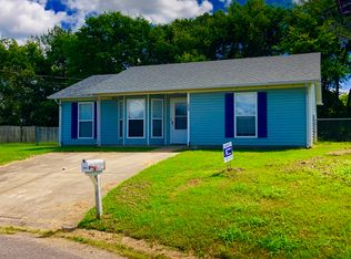 1063 Shadow Ridge Ave, Oak Grove, KY 42262