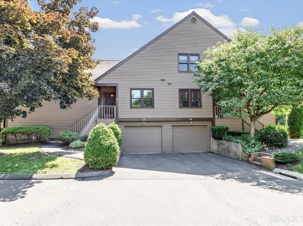 12 Wrabel Circle #12, Monroe, CT 06468