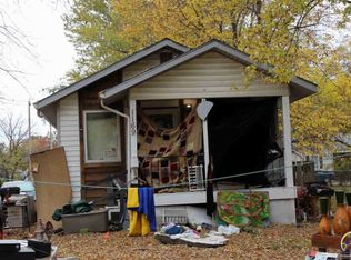 1169 SW Lane St, Topeka, KS 66604