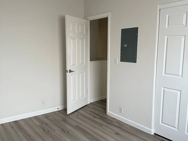 1352 Orsolini Pl — Photo 10