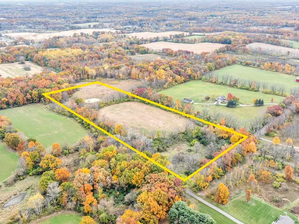 6255 Mapledale Rd, Jackson, MI 49201