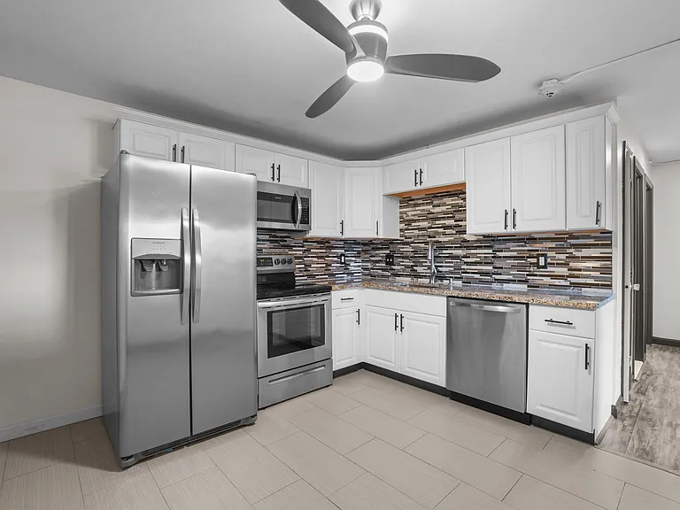 2160 Mineral Spring Ave #3-10 — Photo 1