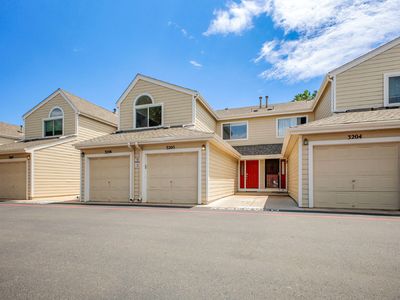 7476 E Arkansas Ave APT 3205, Denver, CO, 80231
