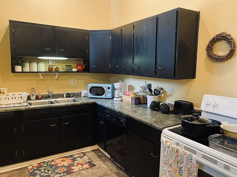 102 Carmel Rd #118 — Photo 13