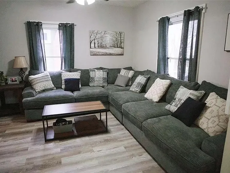 1234 Sawyer Ave — Photo 9