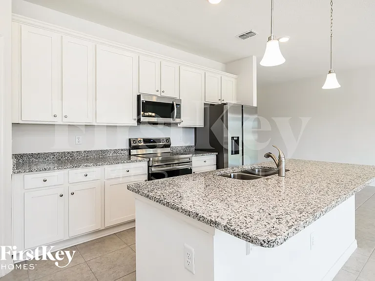 1172 Spokane Point — Photo 8