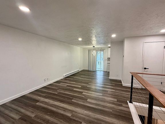 3rd image of 1605 W York Ave #2