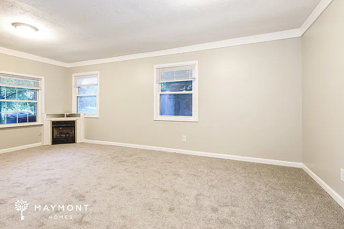 4 bed, 3.0 bath, 1716 sqft, $1,745 — Photo 3