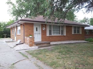 3919 E 28th St, Des Moines, IA 50317