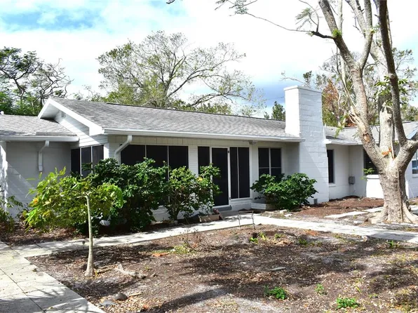 604 61st St NW, Bradenton, FL 34209