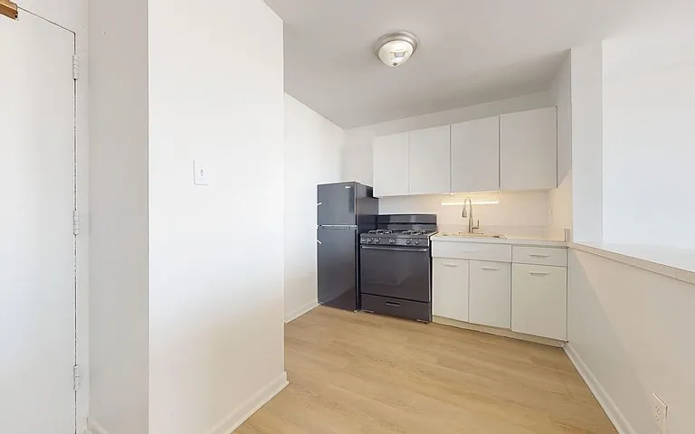Lake Meadows Apartments — Photo 190
