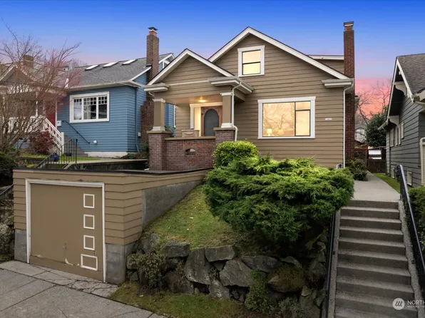 1405 N 46th Street, Seattle, WA 98103