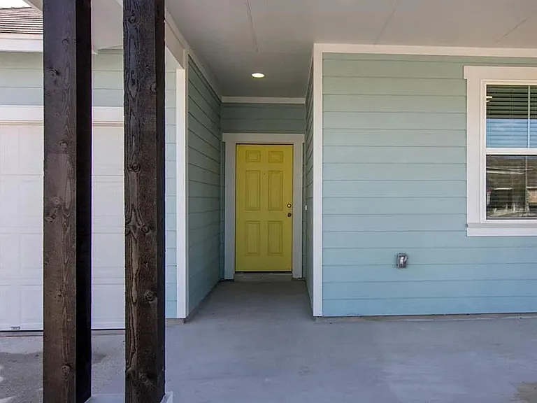 240 La Escalera Dr — Photo 4