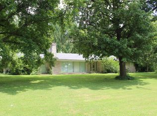 12030 Woody Rd, West Frankfort, IL 62896