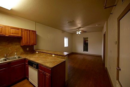 2nd image of 425 Schatzell St #11218956