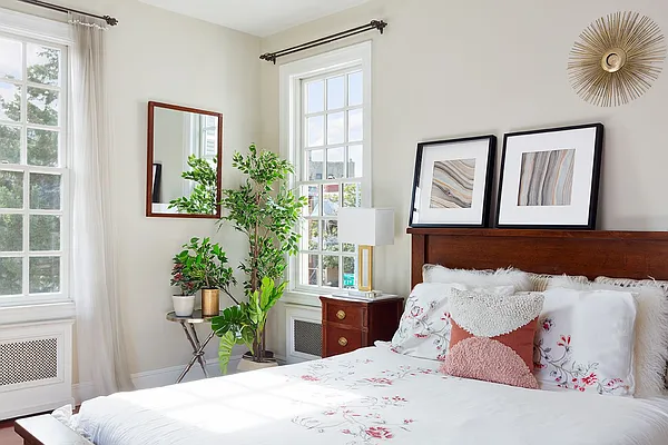 Sold by Compass | media 6