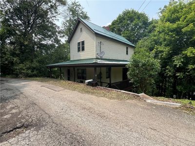 1002 Woodward Ave, Apollo, PA, 15613