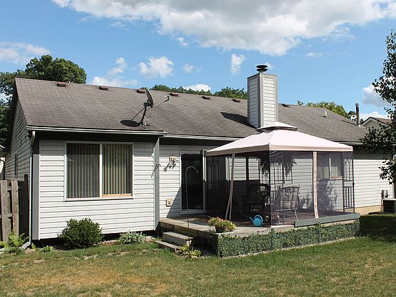 2nd image of 9085 Stonehouse Ave