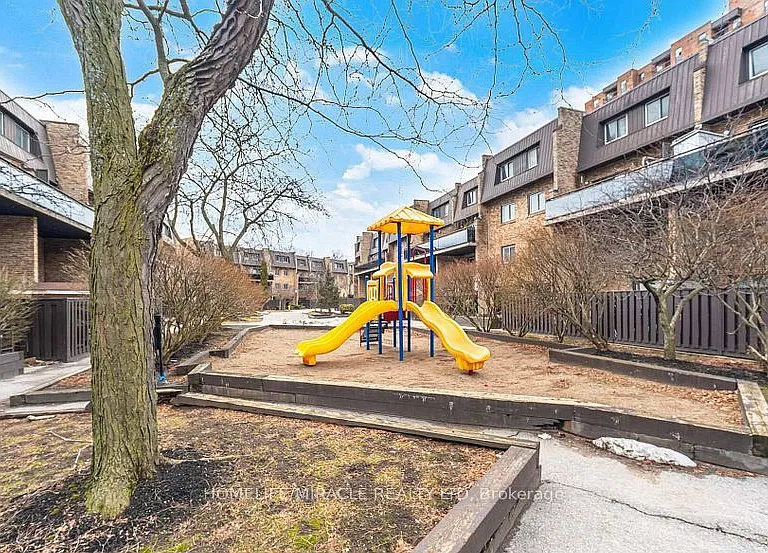 140 Ling Rd #103 — Photo 24