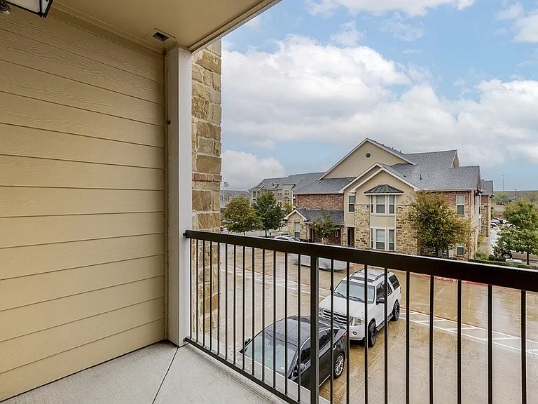 McKinney Pointe — Photo 8