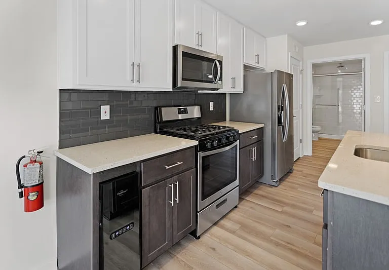 River Pointe — Photo 10