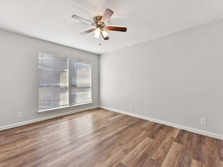 1210 Southport Dr #A — Photo 20
