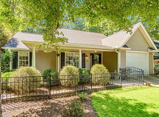 107 Montpelier Dr, Pendleton, SC 29670