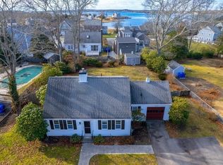 11 Russell Rd, Bourne, MA 02532
