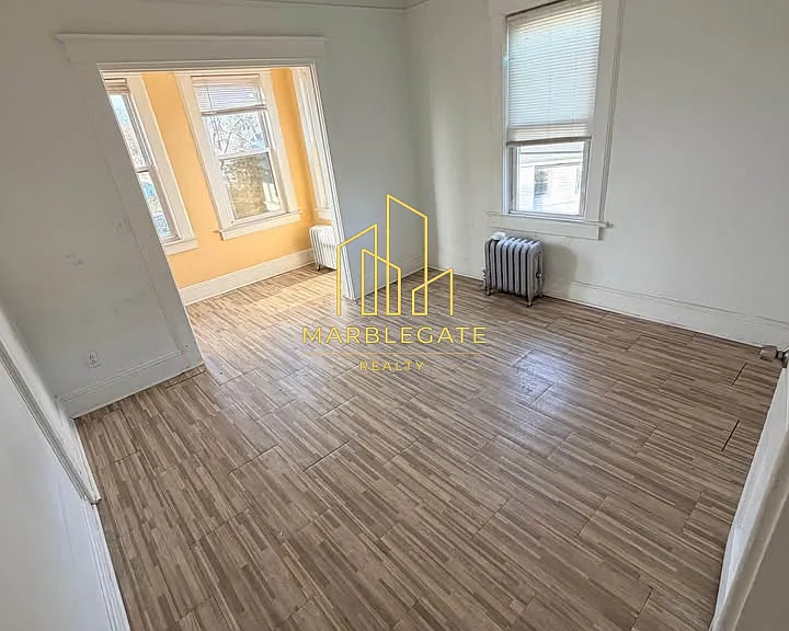 701 Kensington Ave #FF — Photo 3