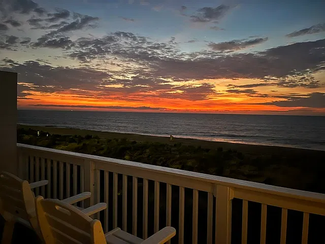 1 bed, 650 sqft, $1,300 — Photo 2