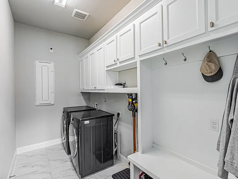 11356 Four Roses Trl — Photo 18