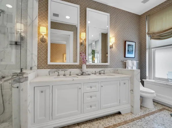 7 Beekman Place image 9 of 20