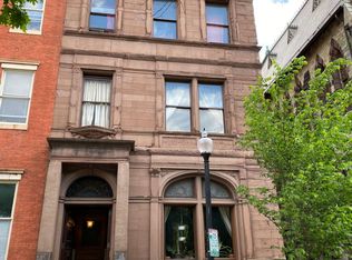 715 Washington Pl #1R, Baltimore, MD 21201