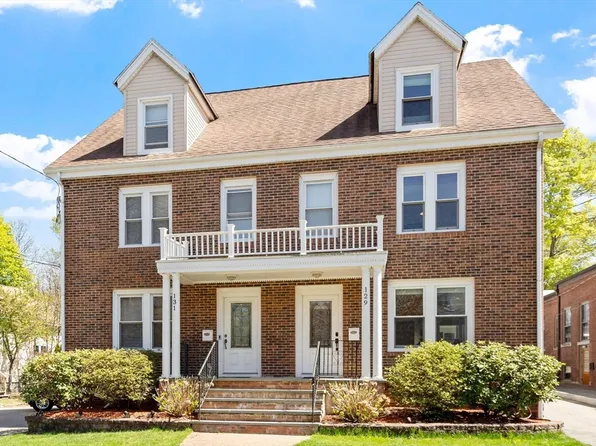 129 Washington St #129, Winchester, MA 01890