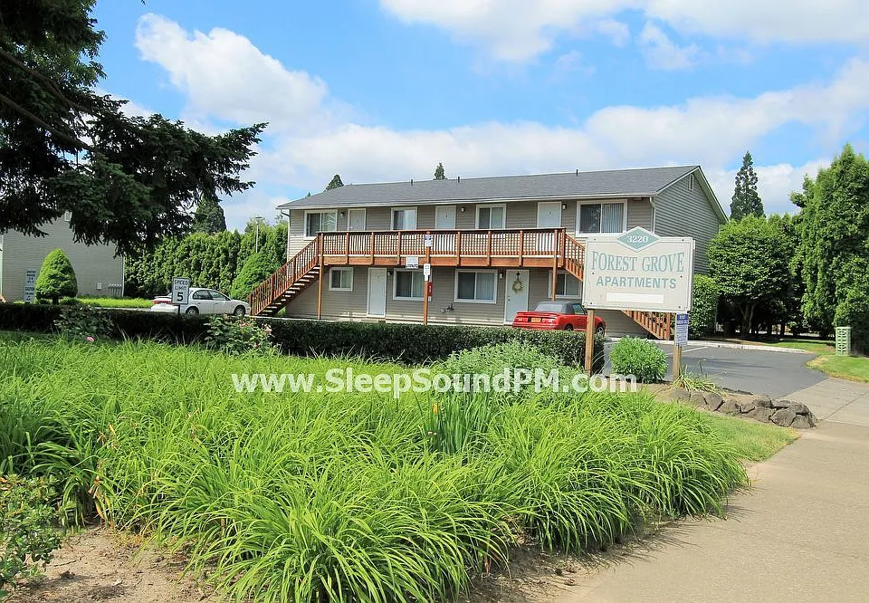 Forest Grove Apartments