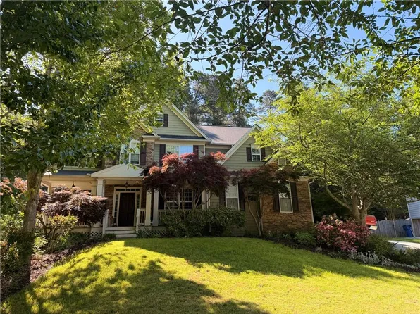 410 Santa Ana Ct, Powder Springs, GA 30127
