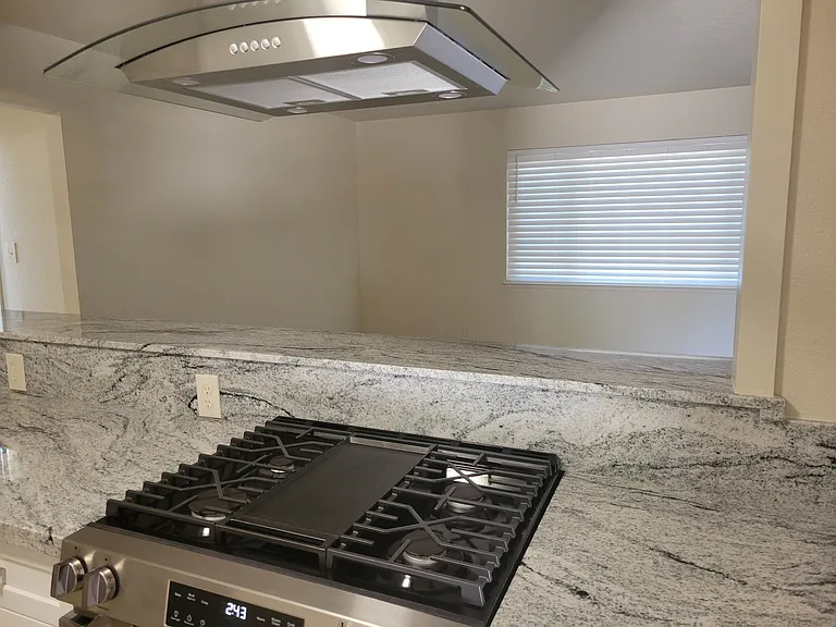 1825 Ellison Dr — Photo 4