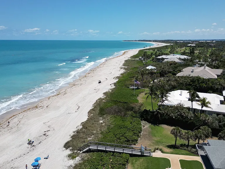 23 Royal Palm Point #B — Photo 34