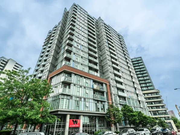 150 Sudbury St #1612, Toronto, ON M6J 3S8