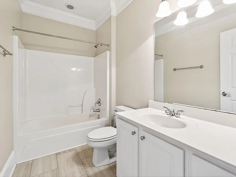 423 Waterford Lake Dr — Photo 9