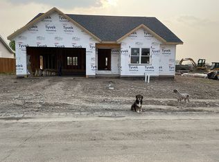 1256 N 16th St E, Riverton, WY 82501