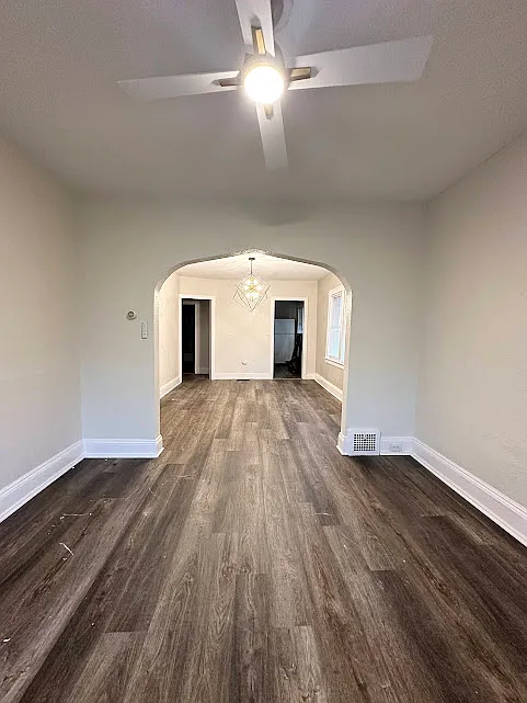 2 bed, 1000 sqft, $1,275 — Photo 3