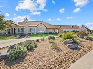1000 Landmark Rd, Kerrville, TX 78028