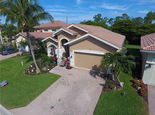8418 Sumner Ave, Fort Myers, FL 33908