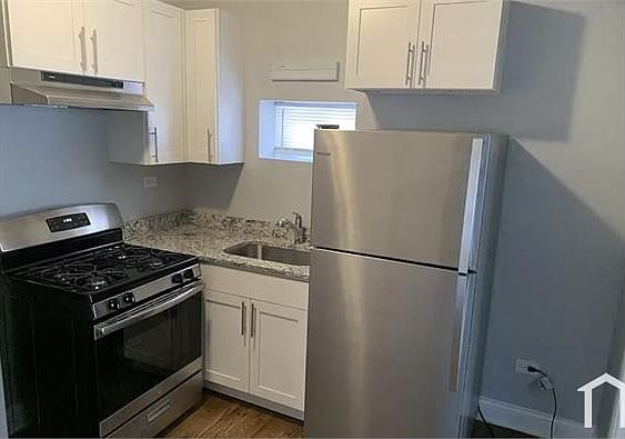 5th image of 7929 S Marquette Ave #2