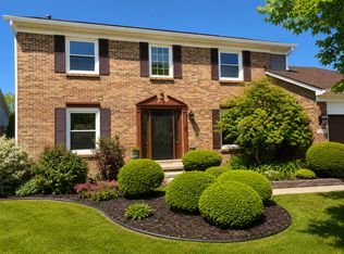 45184 Glengarry Rd, Canton, MI 48188